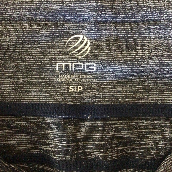 MPG Blue and Gray Cropped Leggings - Size Small - Picture 7 of 8